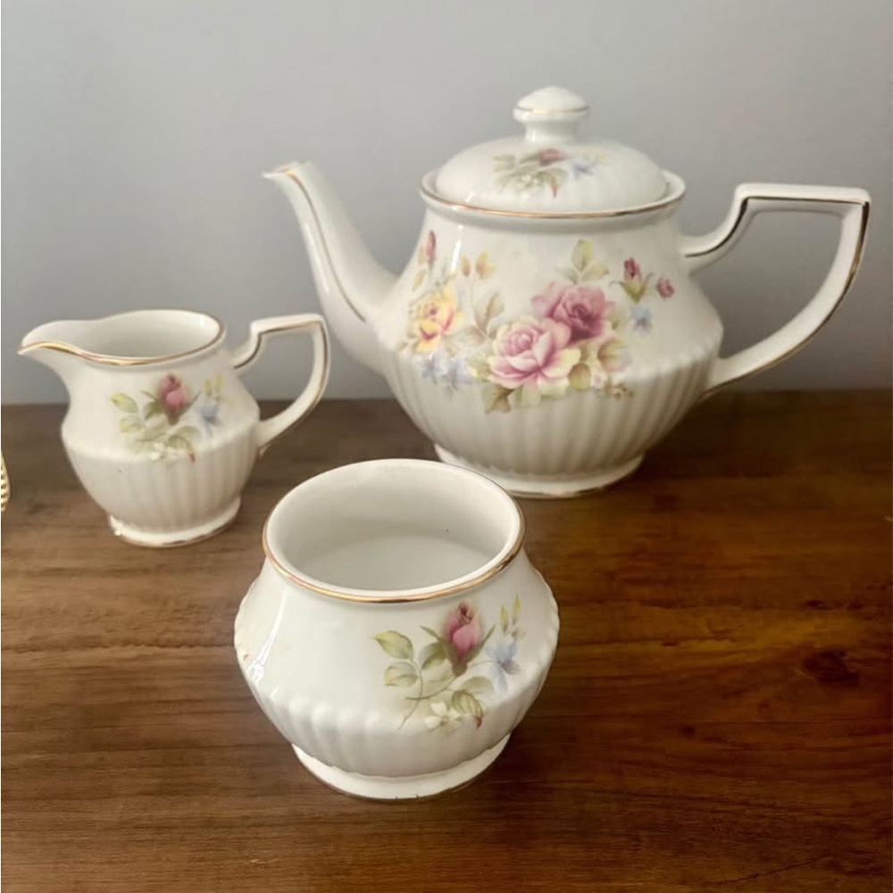 Floral Porcelain Tea Set